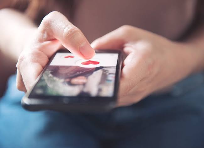 Better First Messages, More Vibrant Opportunities: How to Begin Conversations on Joymeet Better First Messages, More Vibrant Opportunities: How to Begin Conversations on Joymeet